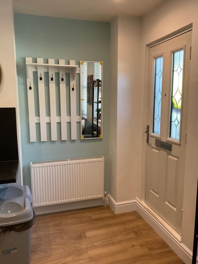 2 Bed Home From Home Apartment 41 런던 외부 사진